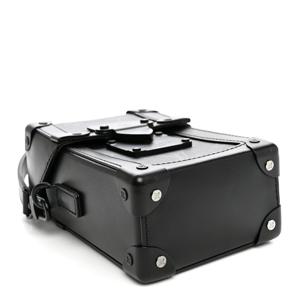 Monogram Eclipse Vertical Trunk Wearable Wallet Black