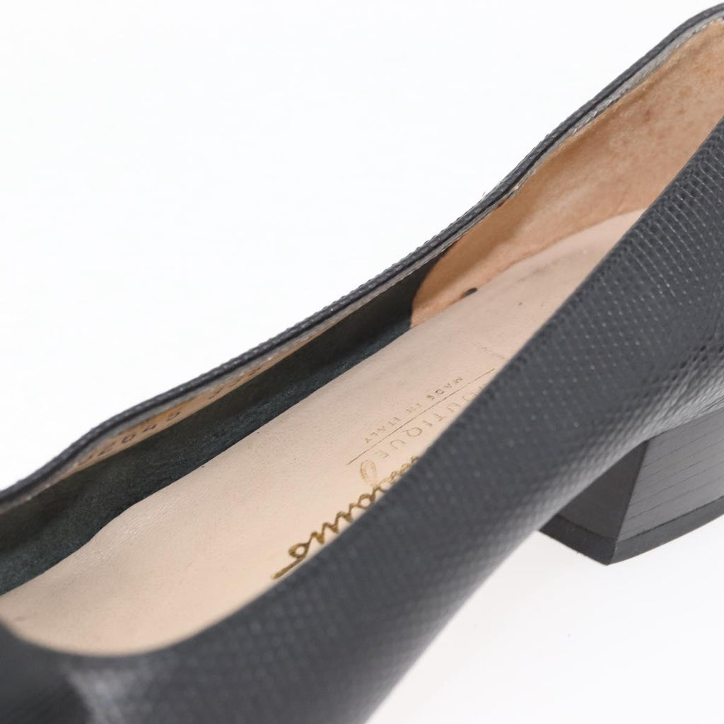 Salvatore Ferragamo Vara Ribbon Pumps Leather 7 1/2 Black Auth 174626A