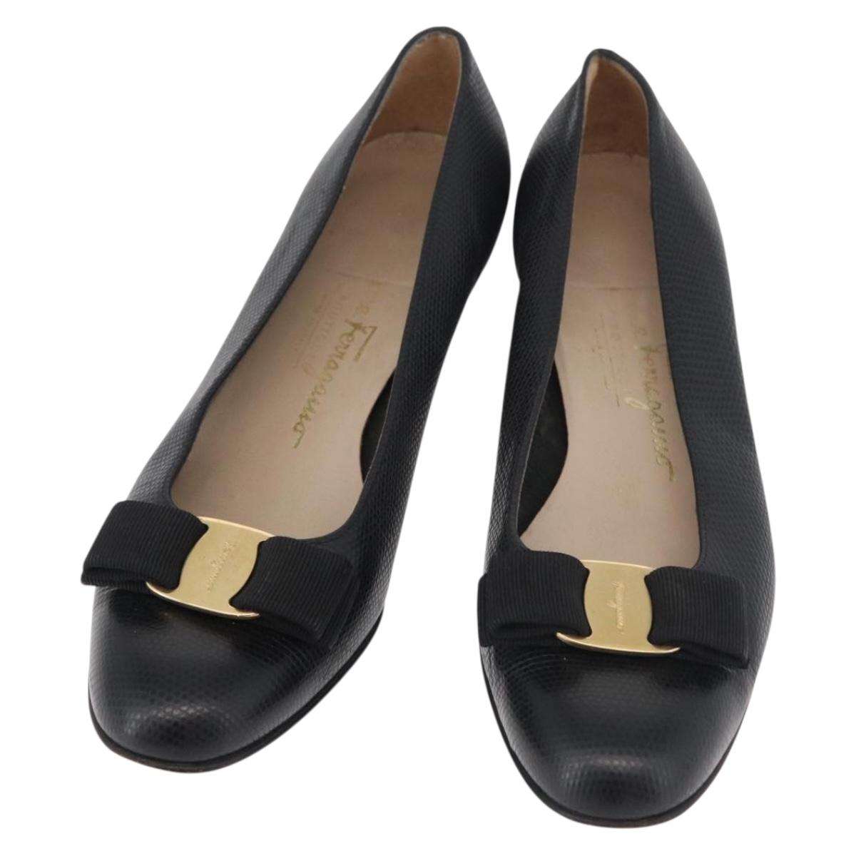 Salvatore Ferragamo Vara Ribbon Pumps Leather 7 1/2 Black Auth 174626A