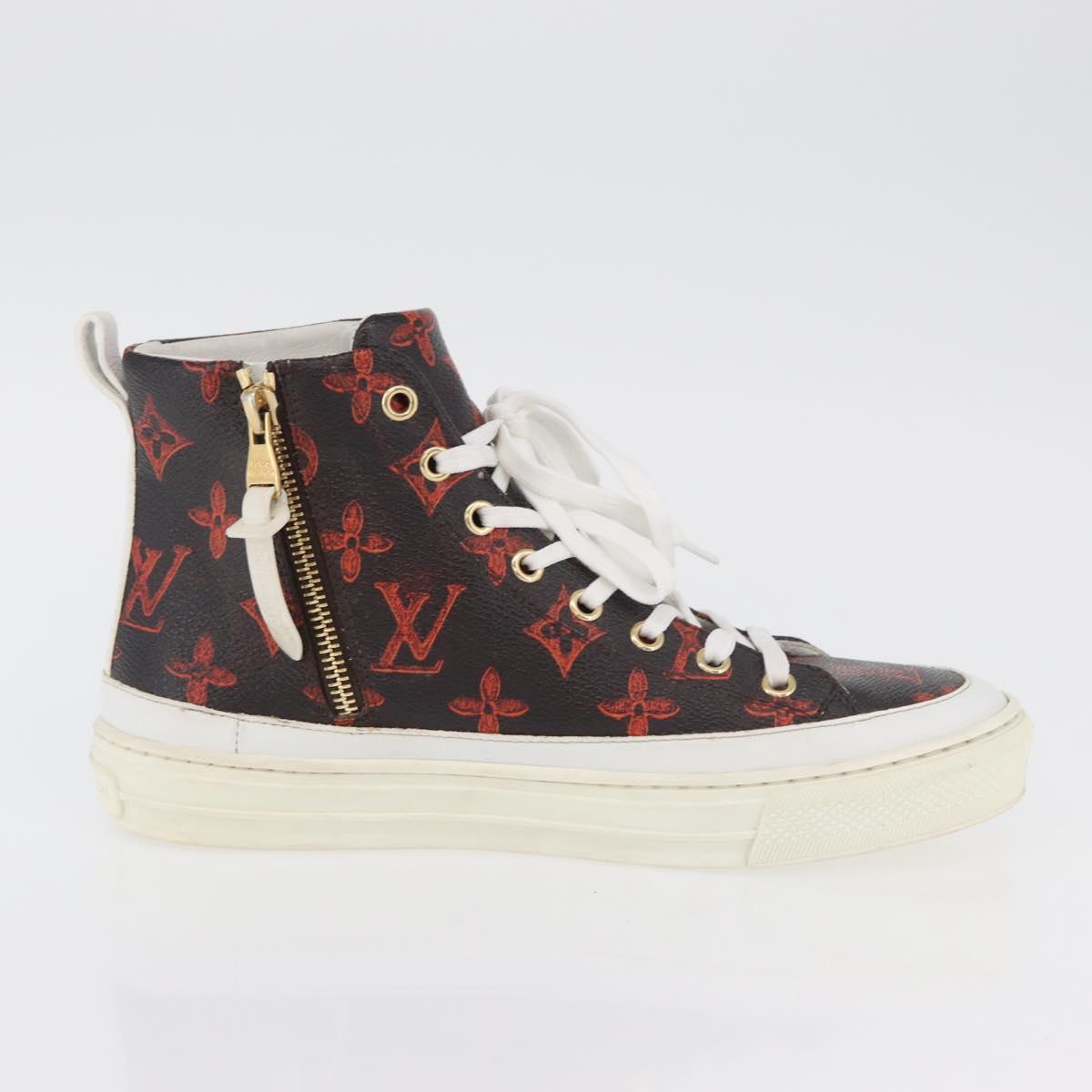 LOUIS VUITTON Catgram Stellar Line Sneakers LV Auth 176071M