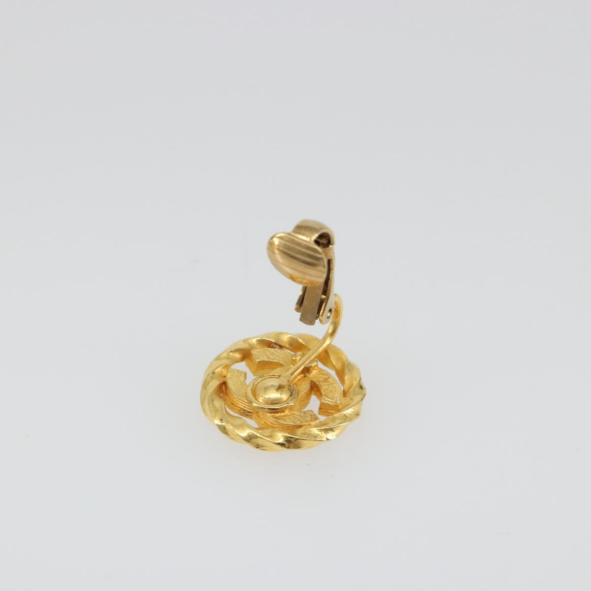 CHANEL Earring Metal Gold Tone CC Auth 188627