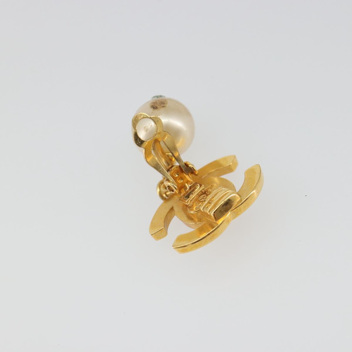 CHANEL Turn Lock Earring metal Gold Tone CC Auth 188629