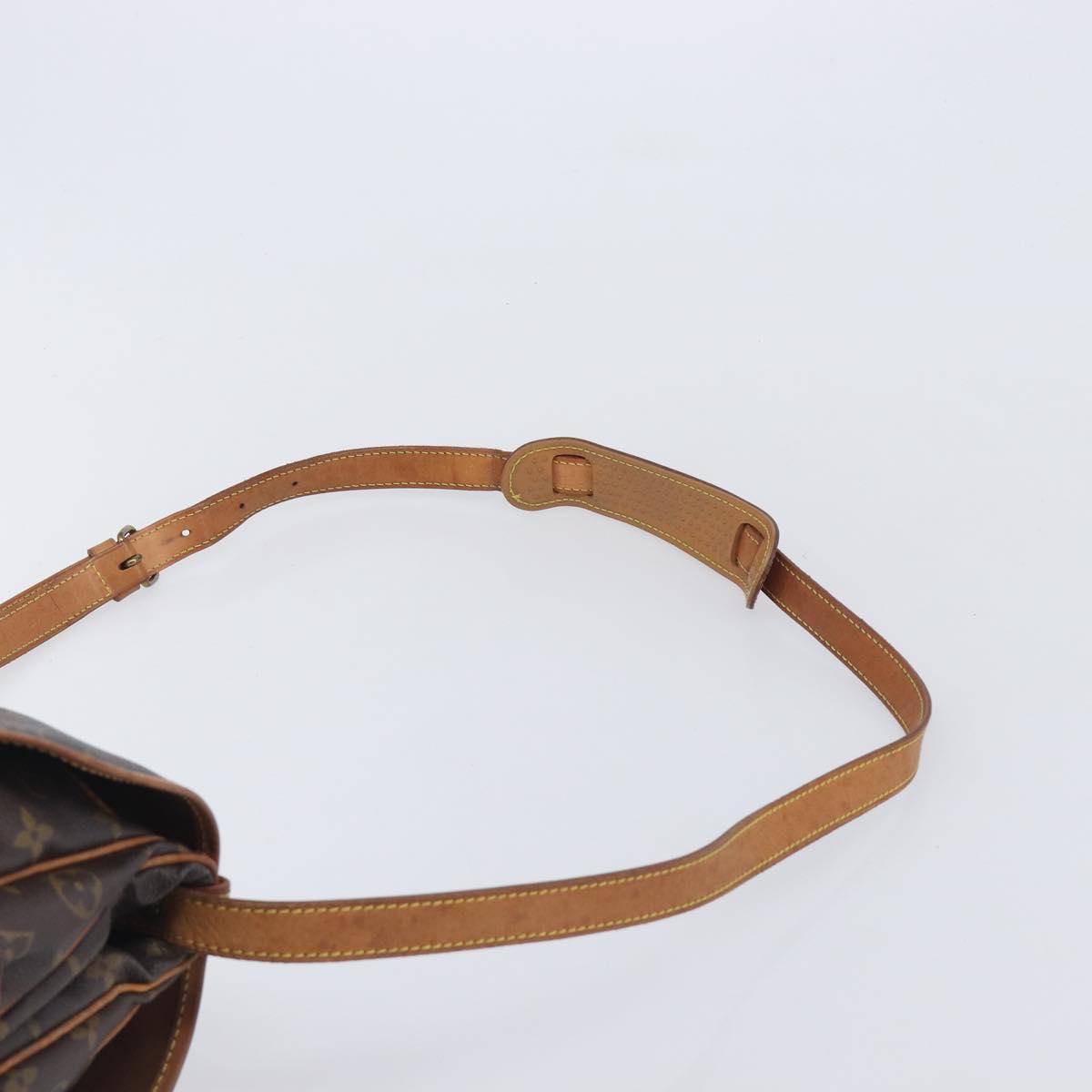 LOUIS VUITTON Monogram Saumur 30 Shoulder Bag M42256 LV Auth 206486