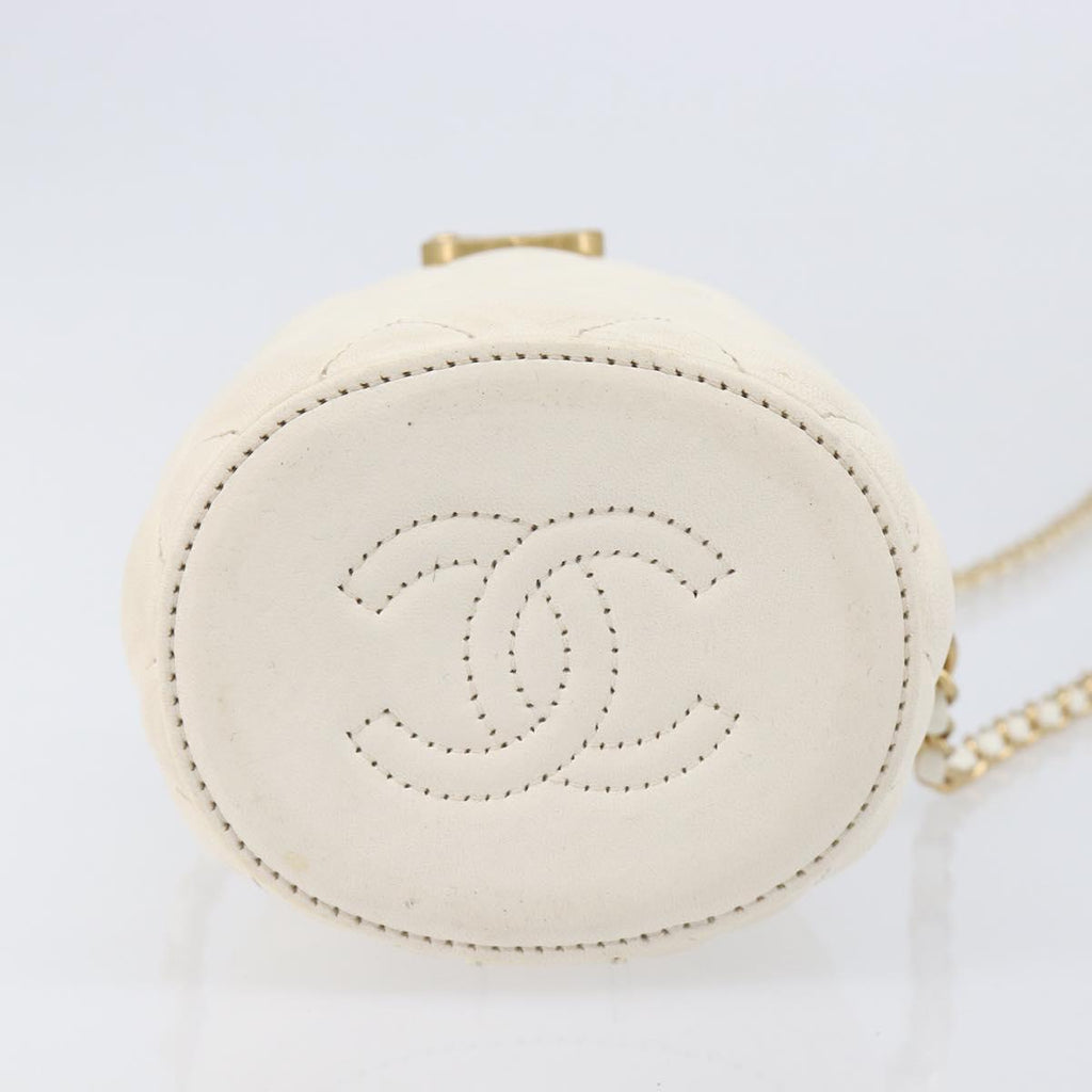 CHANEL Matelasse Chain Vanity Shoulder Bag Lamb Skin Ivory Gold CC Auth 208213M