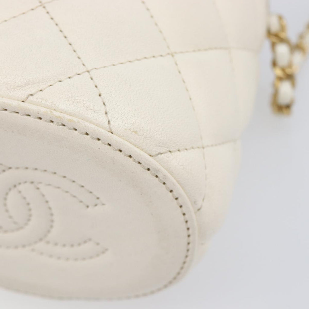 CHANEL Matelasse Chain Vanity Shoulder Bag Lamb Skin Ivory Gold CC Auth 208213M