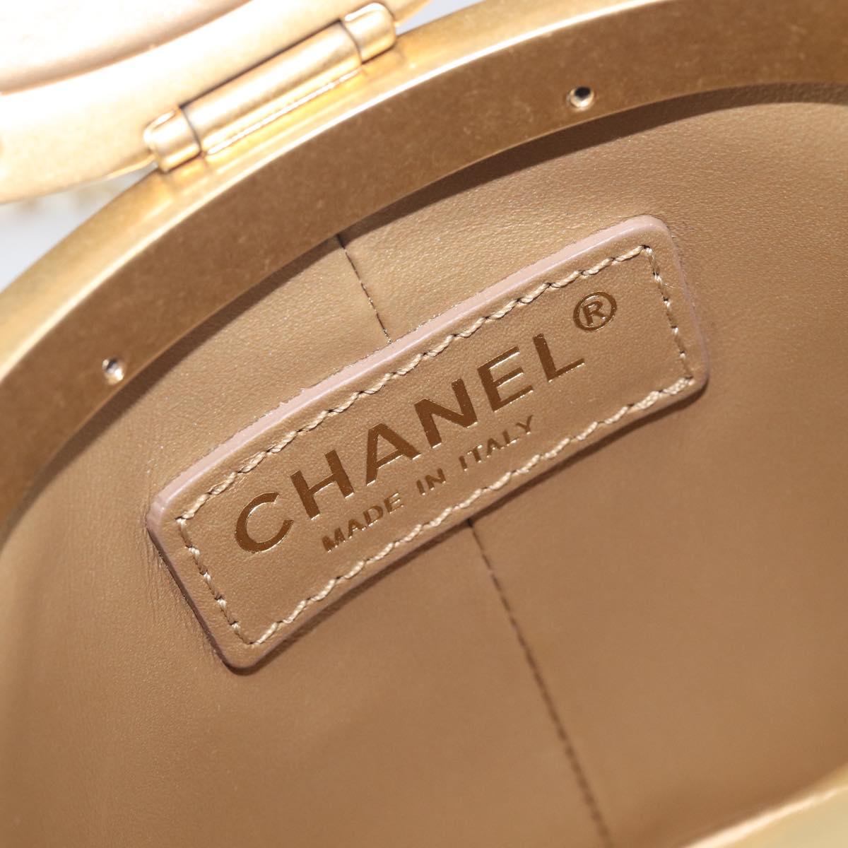 CHANEL Matelasse Chain Vanity Shoulder Bag Lamb Skin Ivory Gold CC Auth 208213M