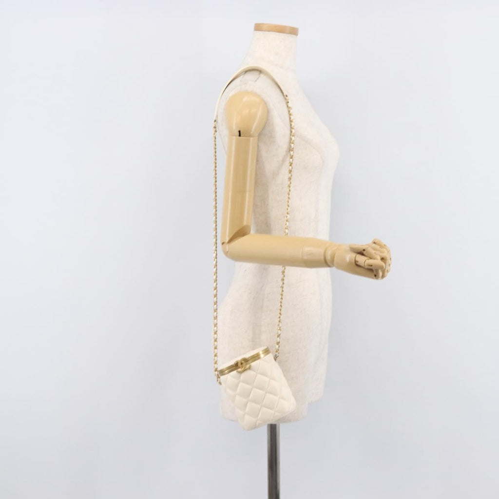 CHANEL Matelasse Chain Vanity Shoulder Bag Lamb Skin Ivory Gold CC Auth 208213M