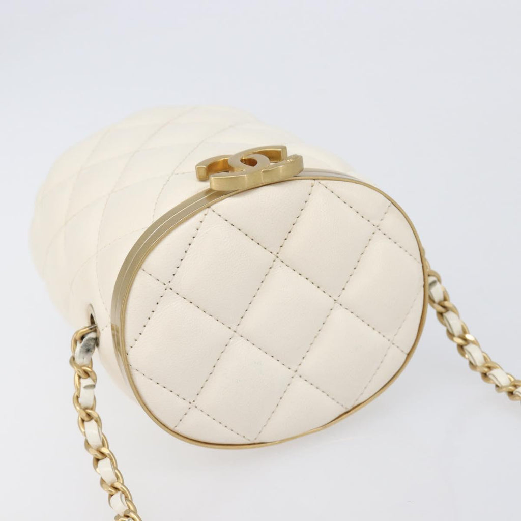 CHANEL Matelasse Chain Vanity Shoulder Bag Lamb Skin Ivory Gold CC Auth 208213M
