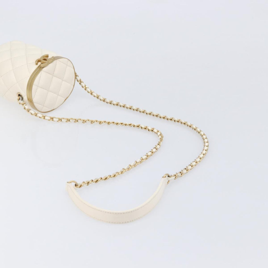 CHANEL Matelasse Chain Vanity Shoulder Bag Lamb Skin Ivory Gold CC Auth 208213M