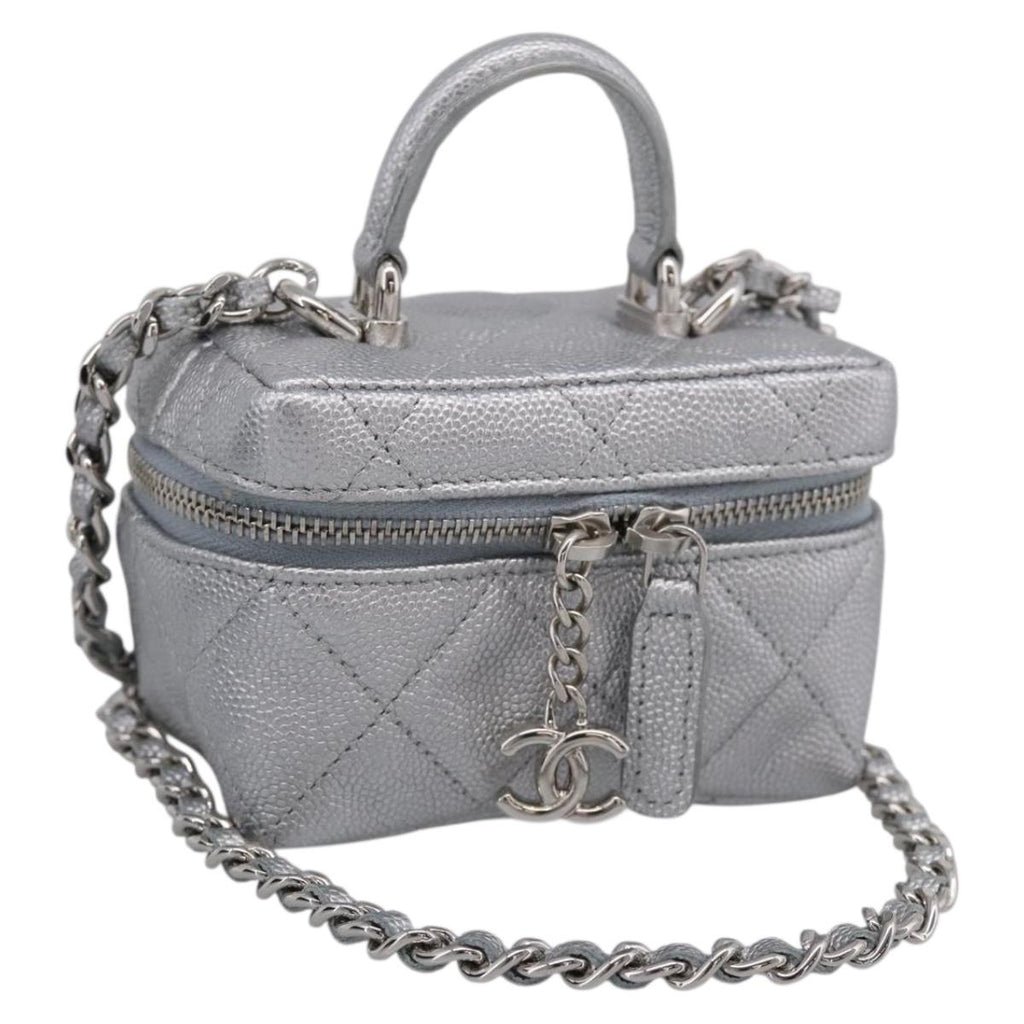 CHANEL Matelasse Chain Shoulder Vanity Pouch Caviar Skin 2way CC Auth 208451SAM