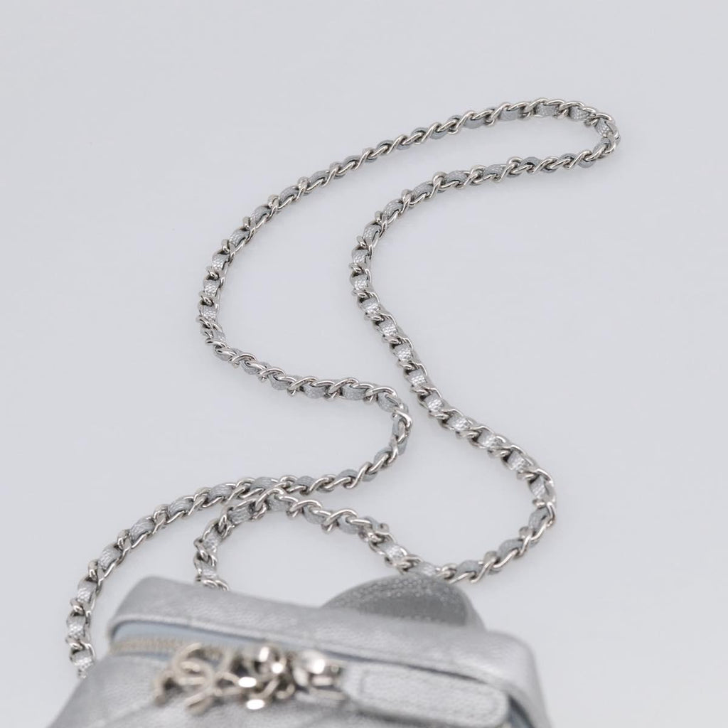 CHANEL Matelasse Chain Shoulder Vanity Pouch Caviar Skin 2way CC Auth 208451SAM