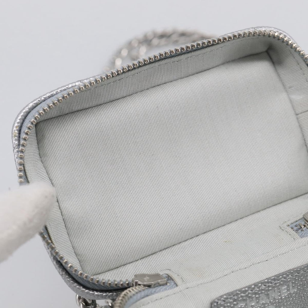 CHANEL Matelasse Chain Shoulder Vanity Pouch Caviar Skin 2way CC Auth 208451SAM