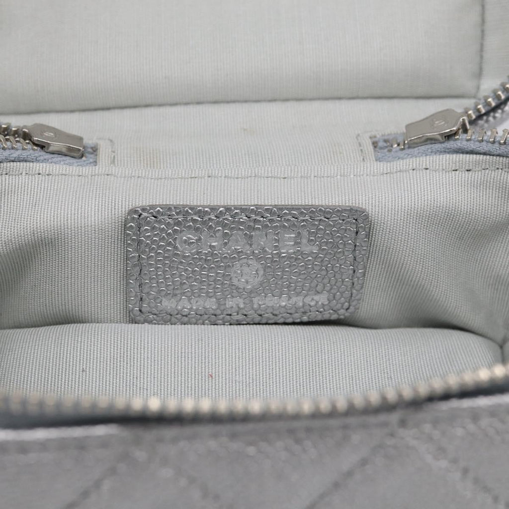 CHANEL Matelasse Chain Shoulder Vanity Pouch Caviar Skin 2way CC Auth 208451SAM