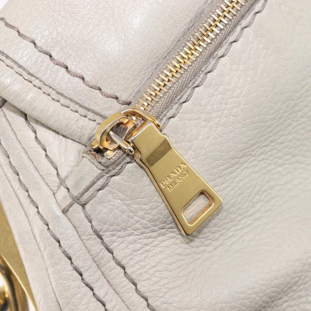 PRADA Chain Shoulder Bag Vittero Dino Leather Beige Gold Auth 209990A