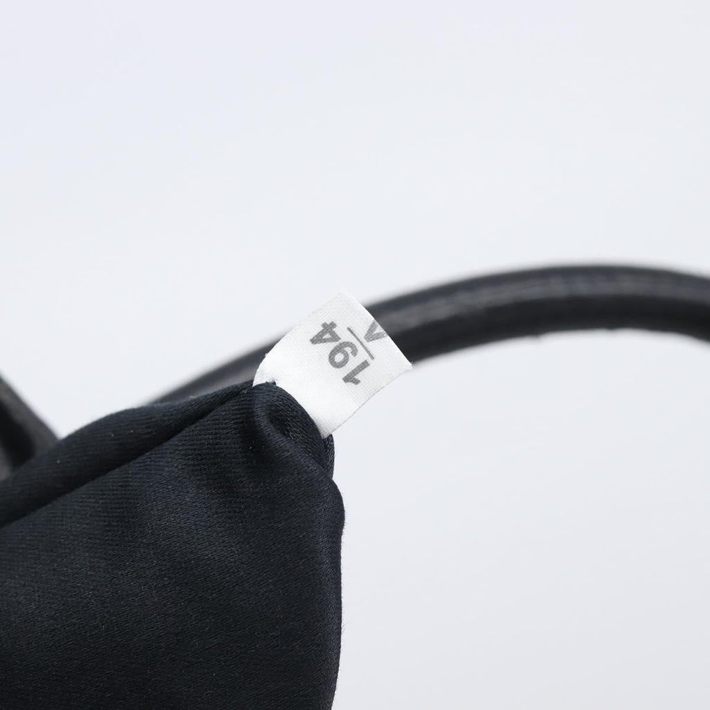 Miu Miu Matelasse Hand Bag Leather 2way Black Gold Auth 210009