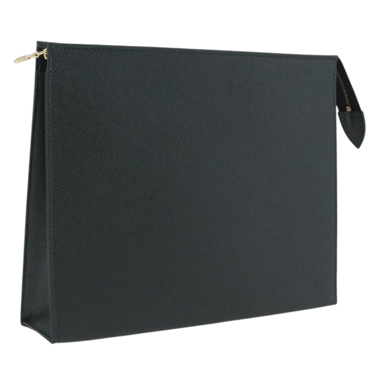 LOUIS VUITTON Taiga Poche Toilette 26 Pouch Epicea LV Auth 210309