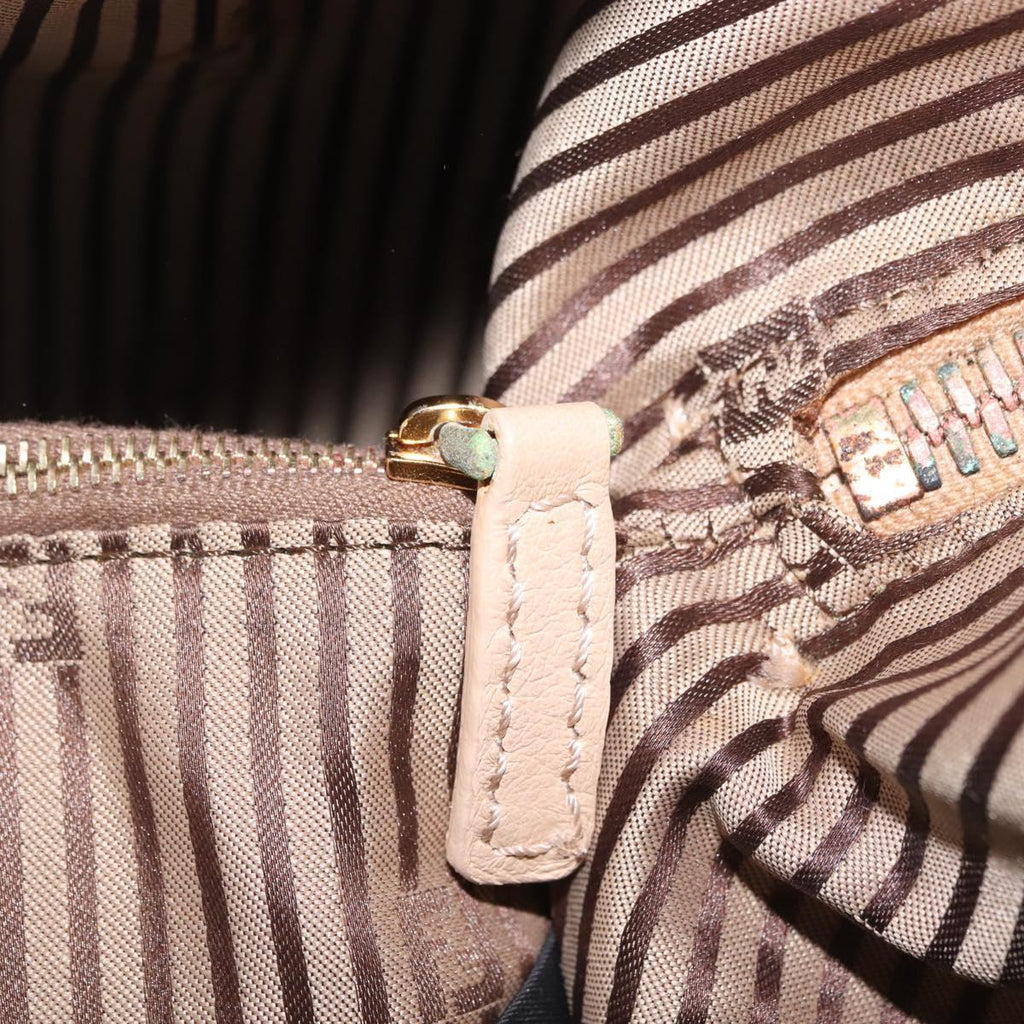 FENDI Chameleon Hand Bag Leather 2way Beige Gold F83 138 Auth 210647V