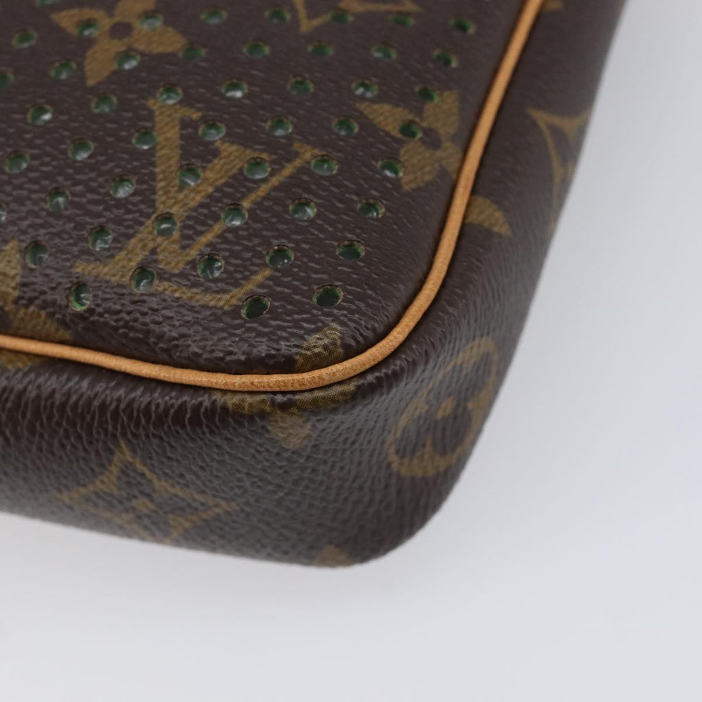 LOUIS VUITTON Monogram Perfo Pochette Accessoires Vert M95184 LV Auth 210664SAV