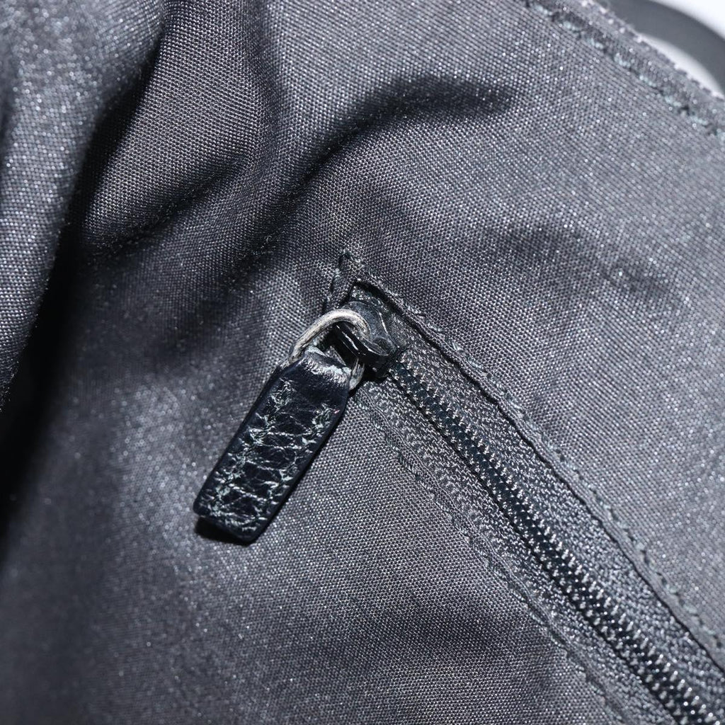 GUCCI GG Canvas Shoulder Bag Outlet Black 272351 Auth 210829A