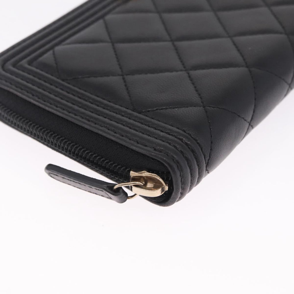 CHANEL Matelasse Boy Chanel Long Wallet Lamb Skin Black Gold CC Auth 210973M