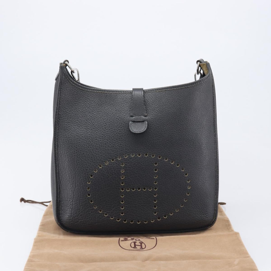 HERMES Evelyn 1GM Shoulder Bag Togo Black Silver Auth 211819M