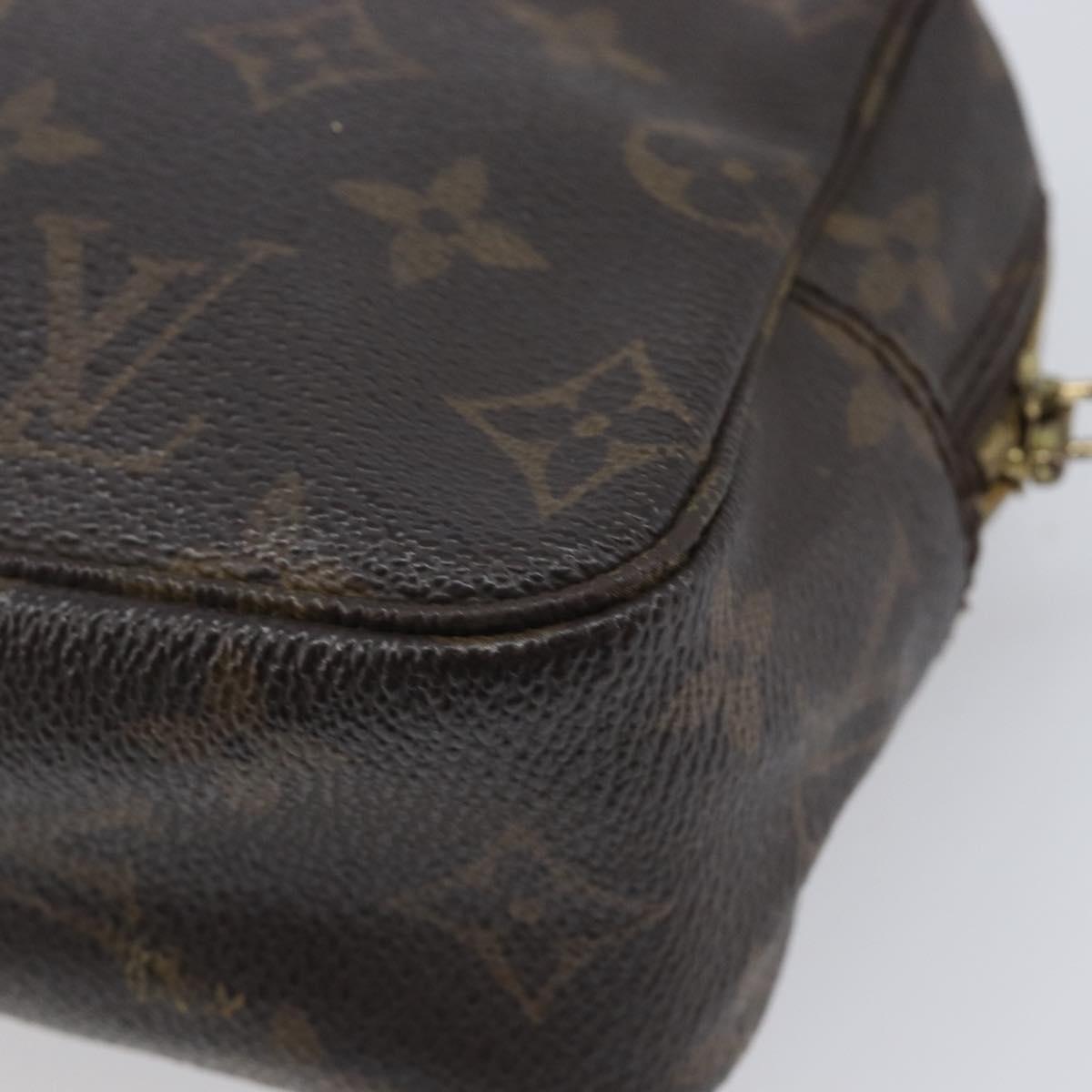 LOUIS VUITTON Monogram Trousse Toilette 18 Pouch M47526 LV Auth 212937
