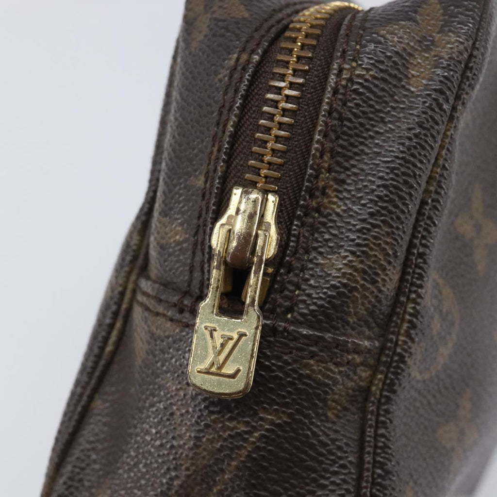 LOUIS VUITTON Monogram Trousse Toilette 18 Pouch M47526 LV Auth 212937