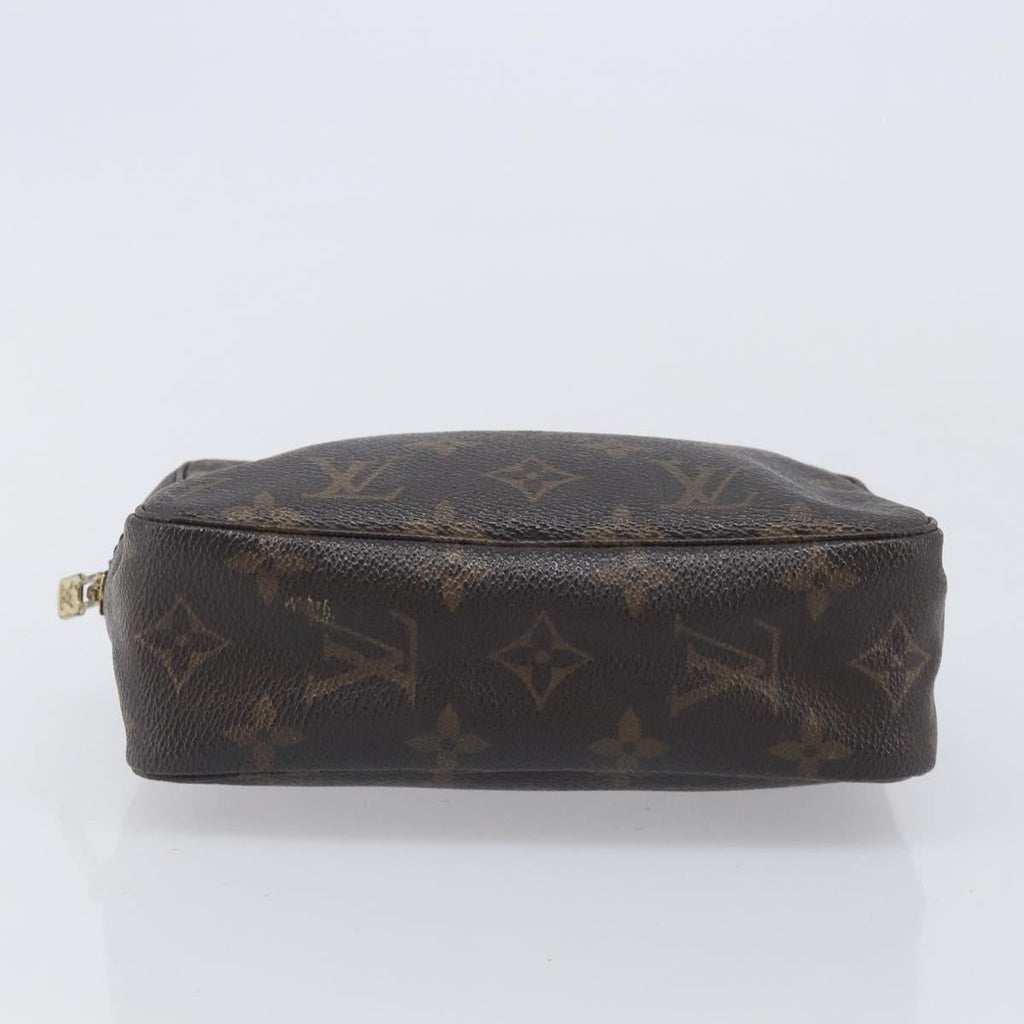 LOUIS VUITTON Monogram Trousse Toilette 18 Pouch M47526 LV Auth 212937