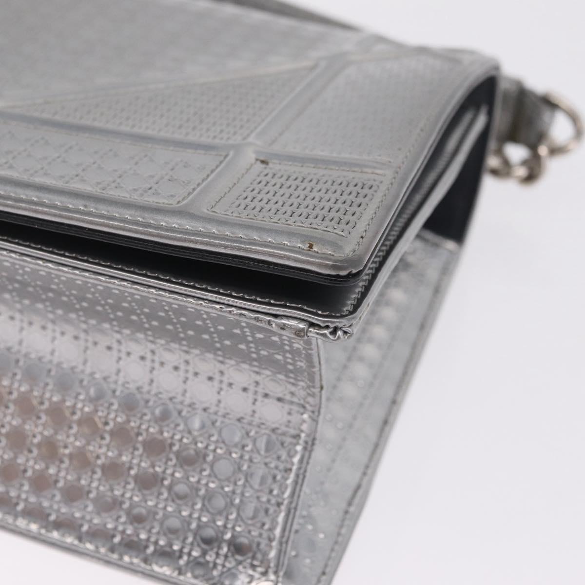 Christian Dior Diorama Chain Shoulder Bag Patent leather Silver Auth 213155V