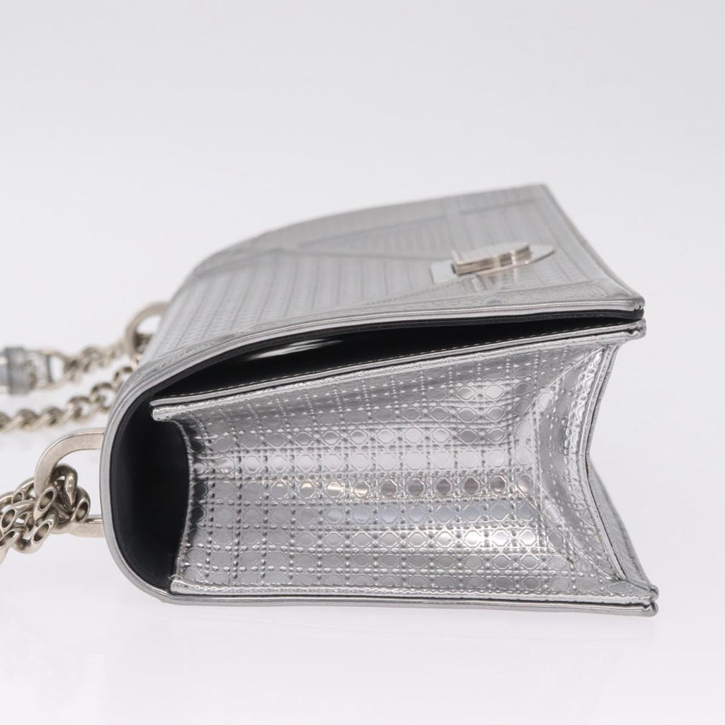 Christian Dior Diorama Chain Shoulder Bag Patent leather Silver Auth 213155V