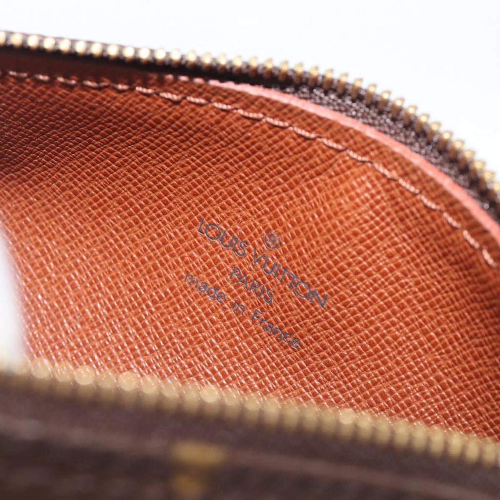 LOUIS VUITTON Monogram Papillon Pouch LV Auth 213410