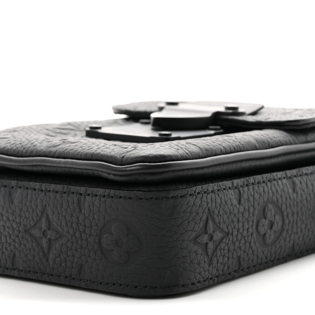 Taurillon Monogram S Lock Wearable Wallet Black