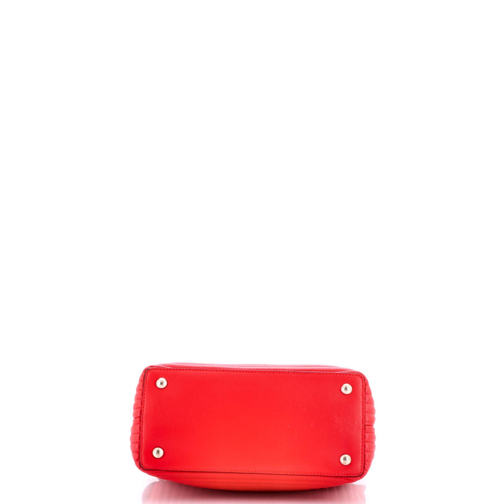 DotCom Click Shoulder Bag Quilted Leather Small