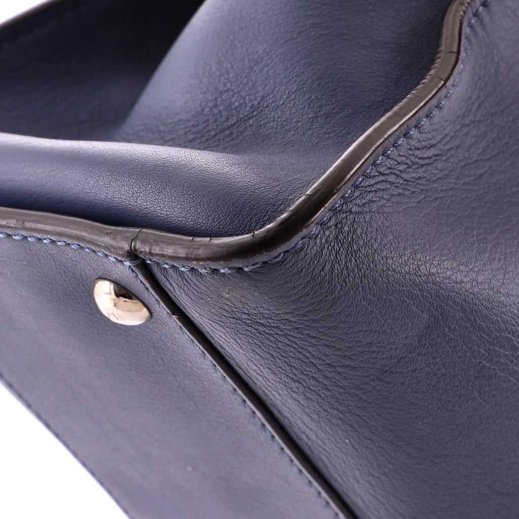 Peekaboo Bag Rigid Leather Regular