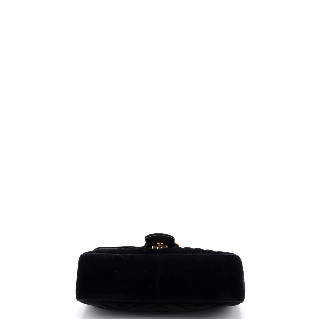 GG Marmont Flap Bag Matelasse Velvet Small