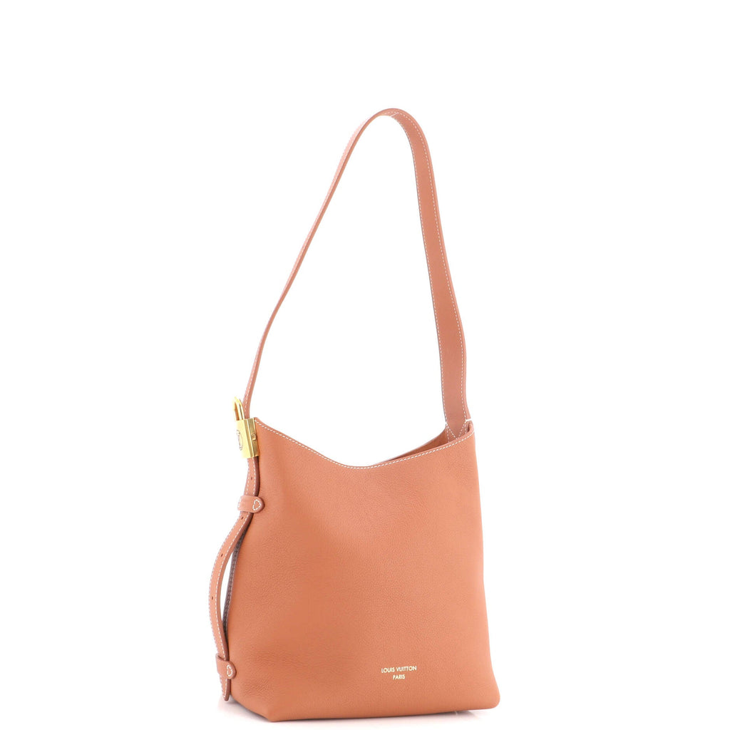 Low Key Hobo Calfskin PM