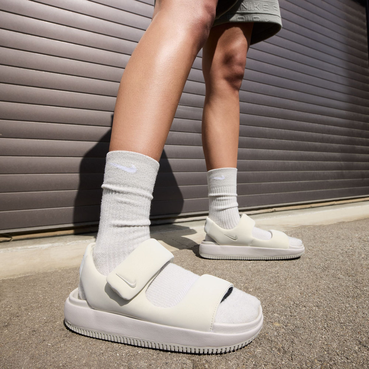 Nike Calm Sandals - Women's