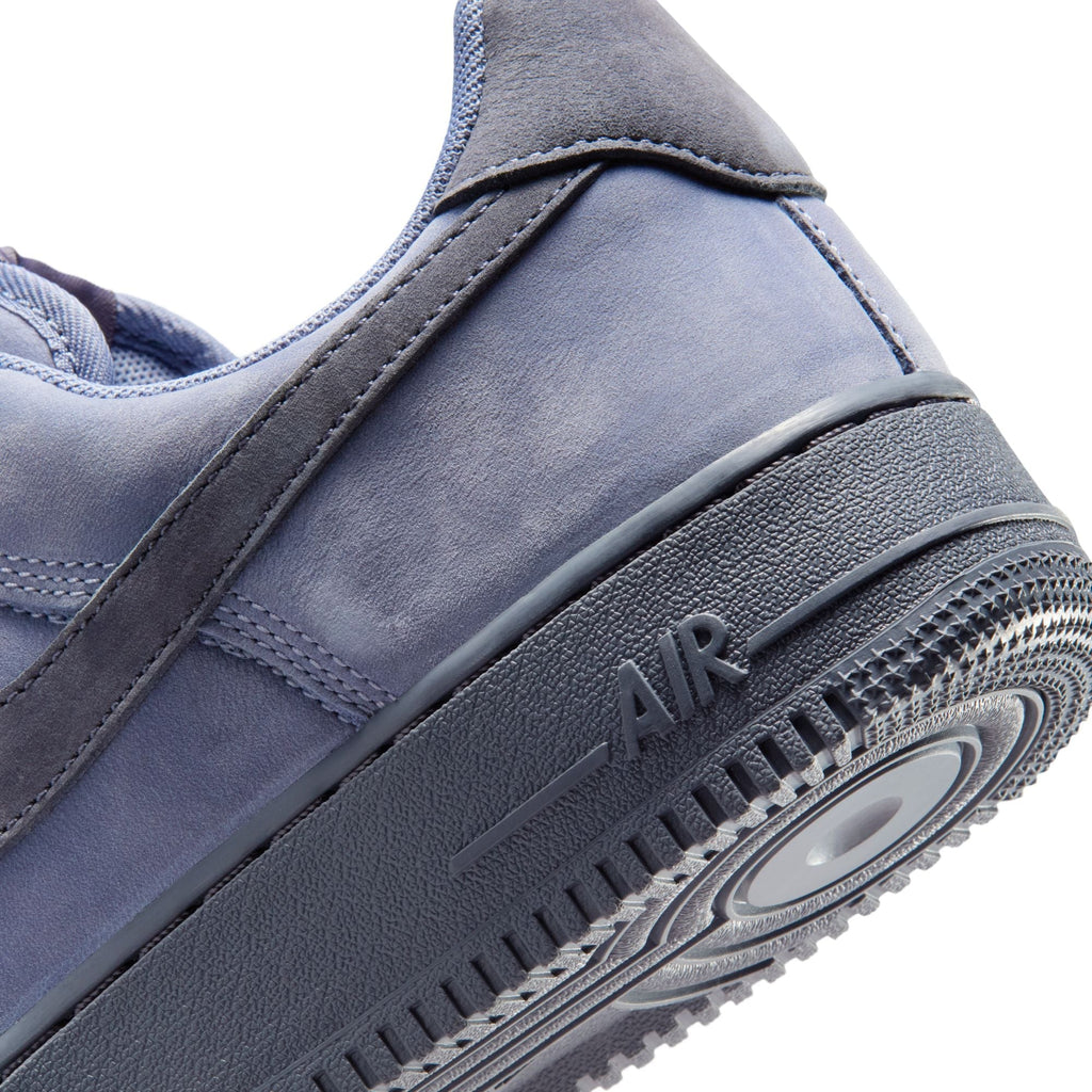 Nike Air Force 1 Low Retro Premium - Men's