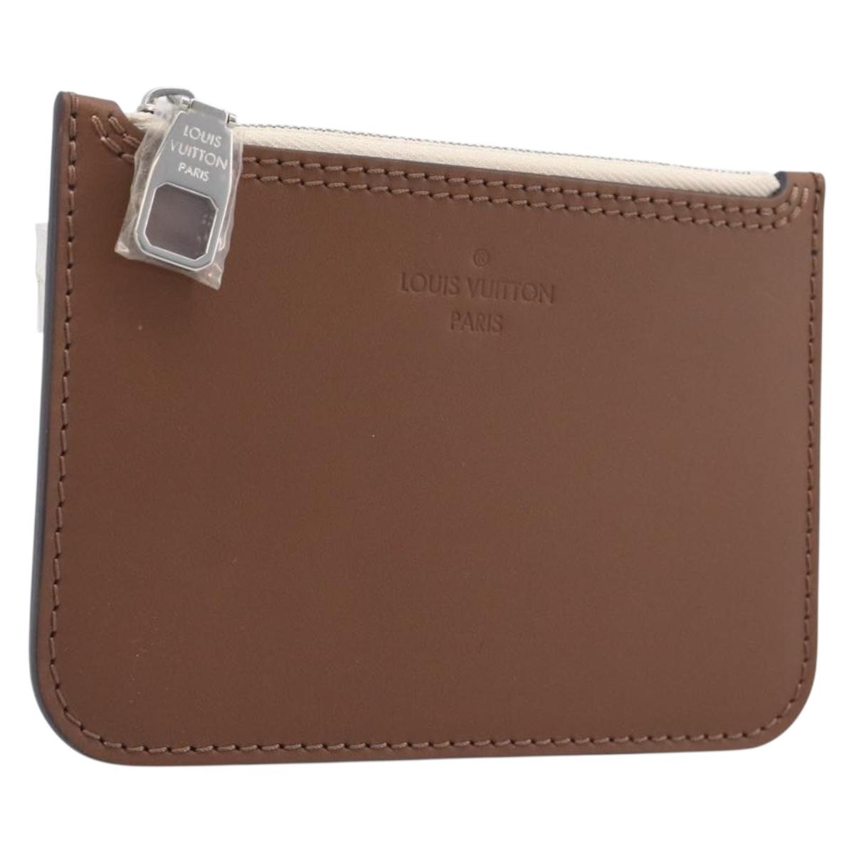 LOUIS VUITTON Mahina PM Pouch Leather Brown LV Auth am12934V
