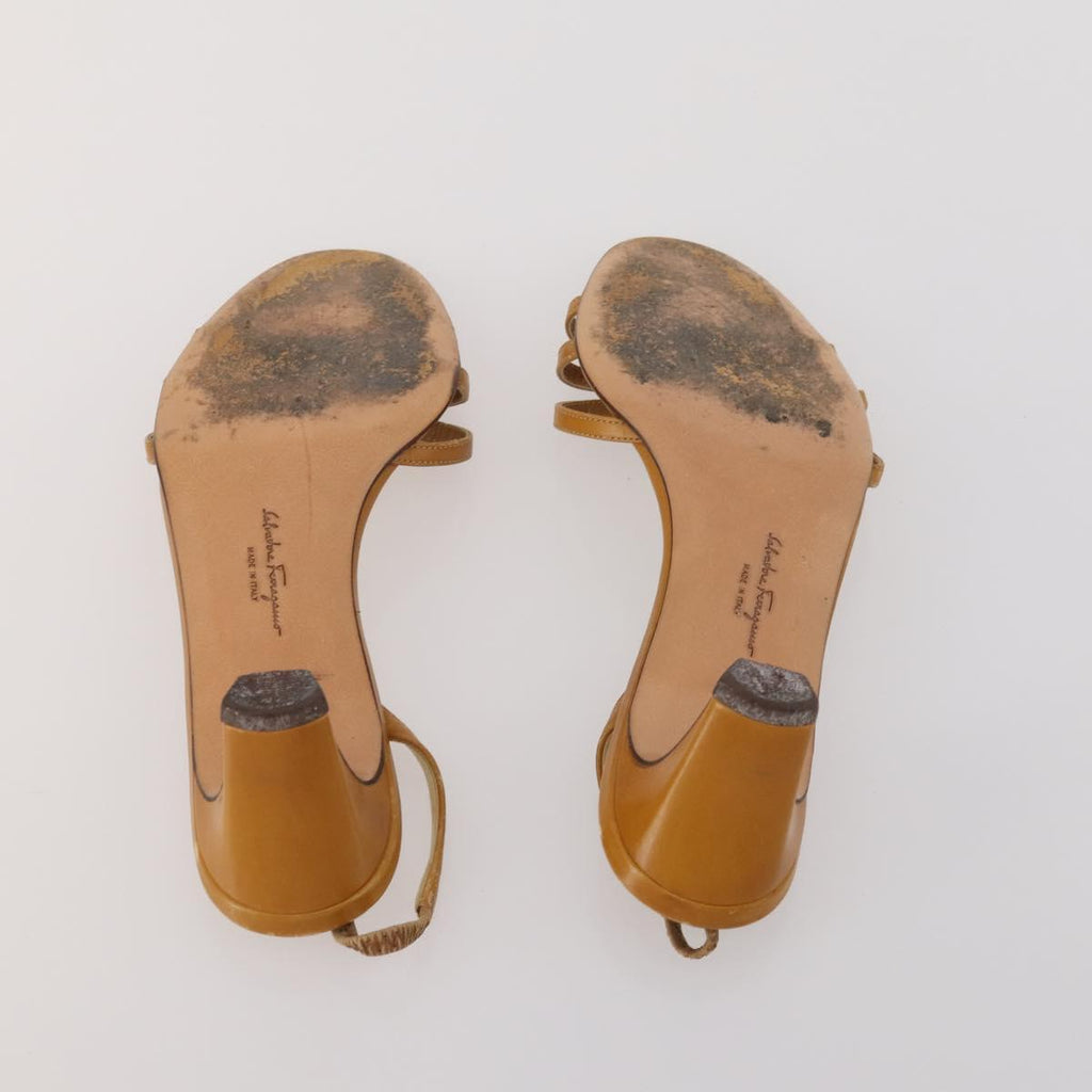 Salvatore Ferragamo Heel Pumps 2 Set Beige Black Auth BA15071