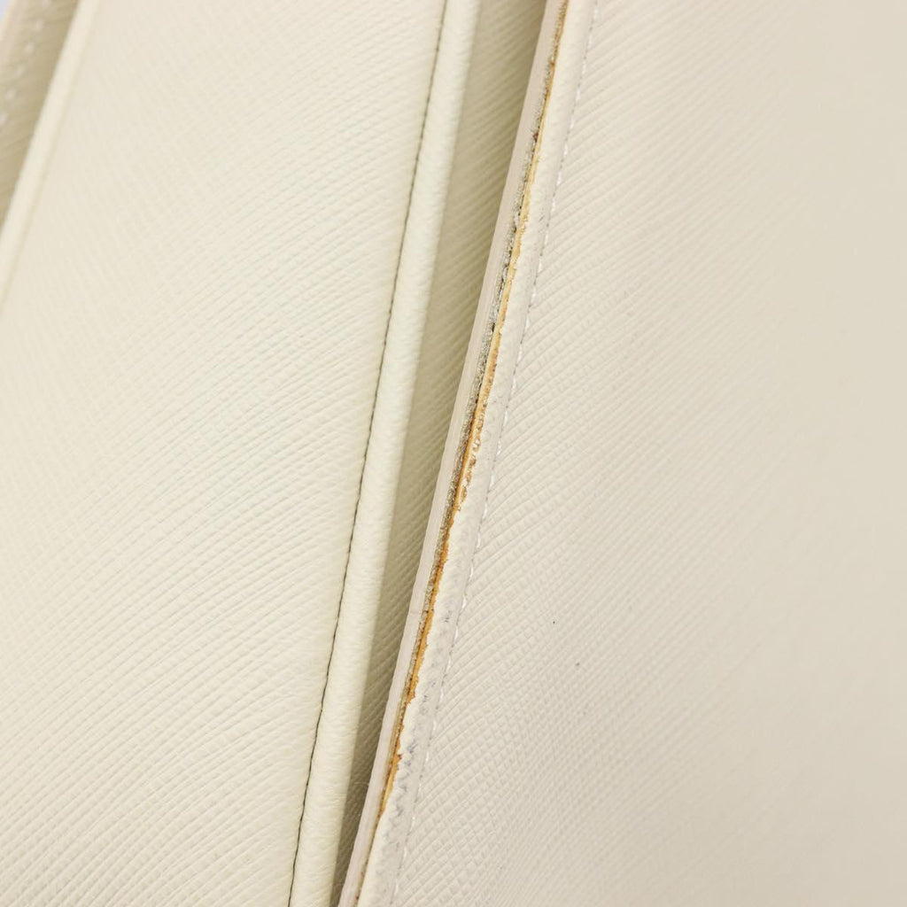 Salvatore Ferragamo Gancini Hand Bag Leather 2way White Silver Auth BA16665V