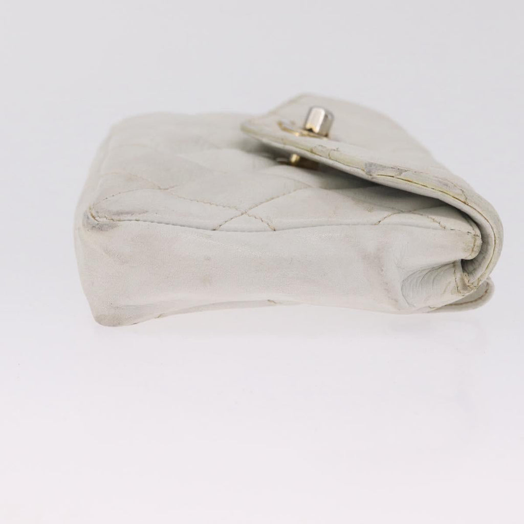 CHANEL Matelasse Waist Bag Lamb Skin White Gold CC Auth BA16757