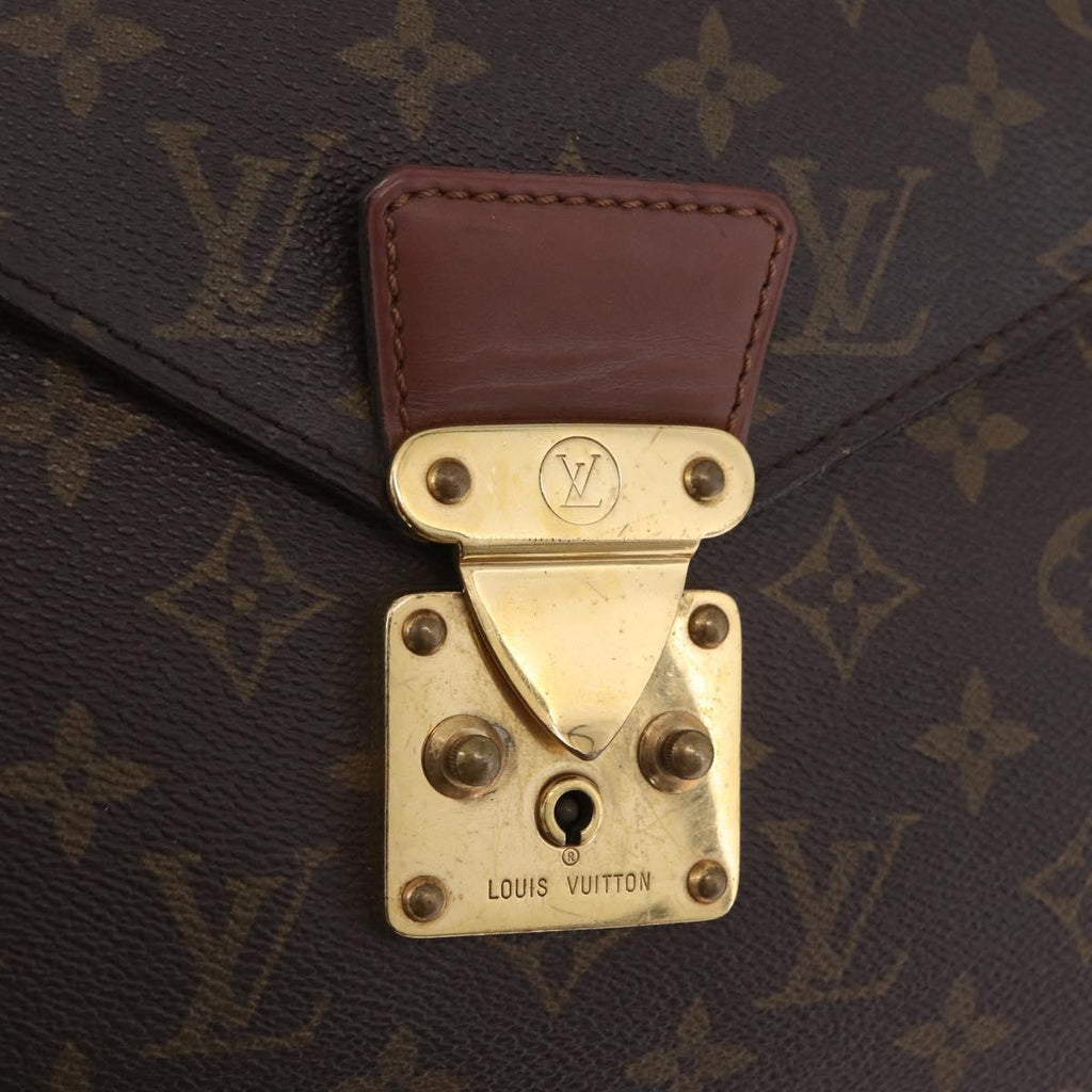 LOUIS VUITTON Monogram Porte Documents Bandouliere Bag M53338 LV Auth BA16765