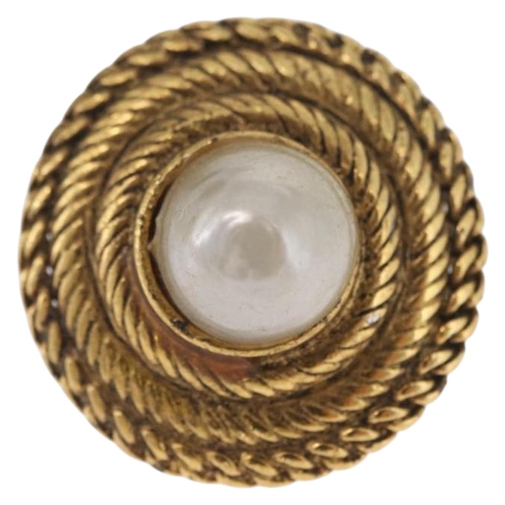CHANEL Earring metal Gold Tone CC Auth bs37624