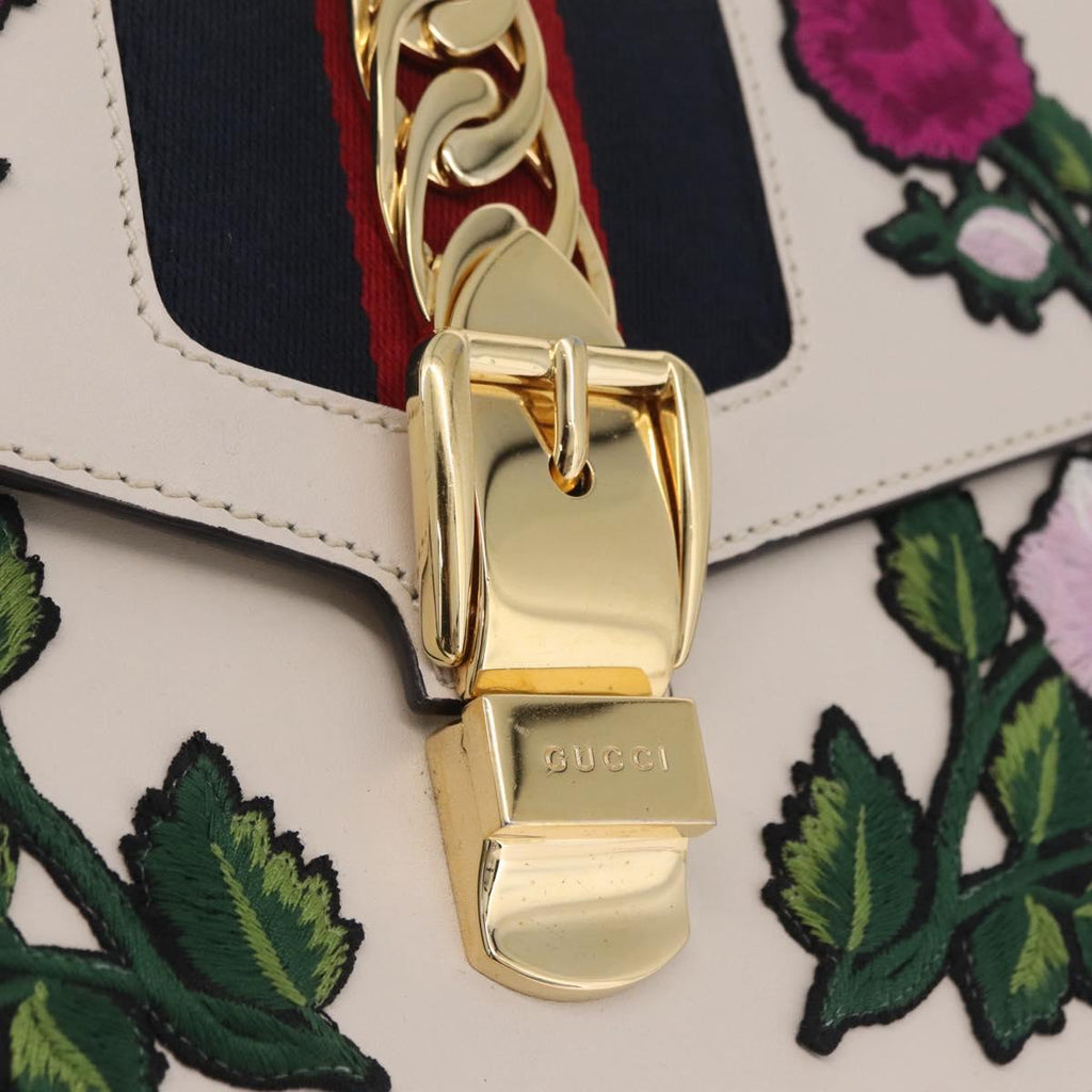 GUCCI Silvi Shoulder Bag Leather White Gold Tone 421882 Auth bs37879A